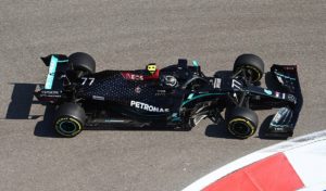 Valtteri Bottas beats Hamilton in FP2