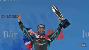 Sam Bird wins Diriyah Formula E race