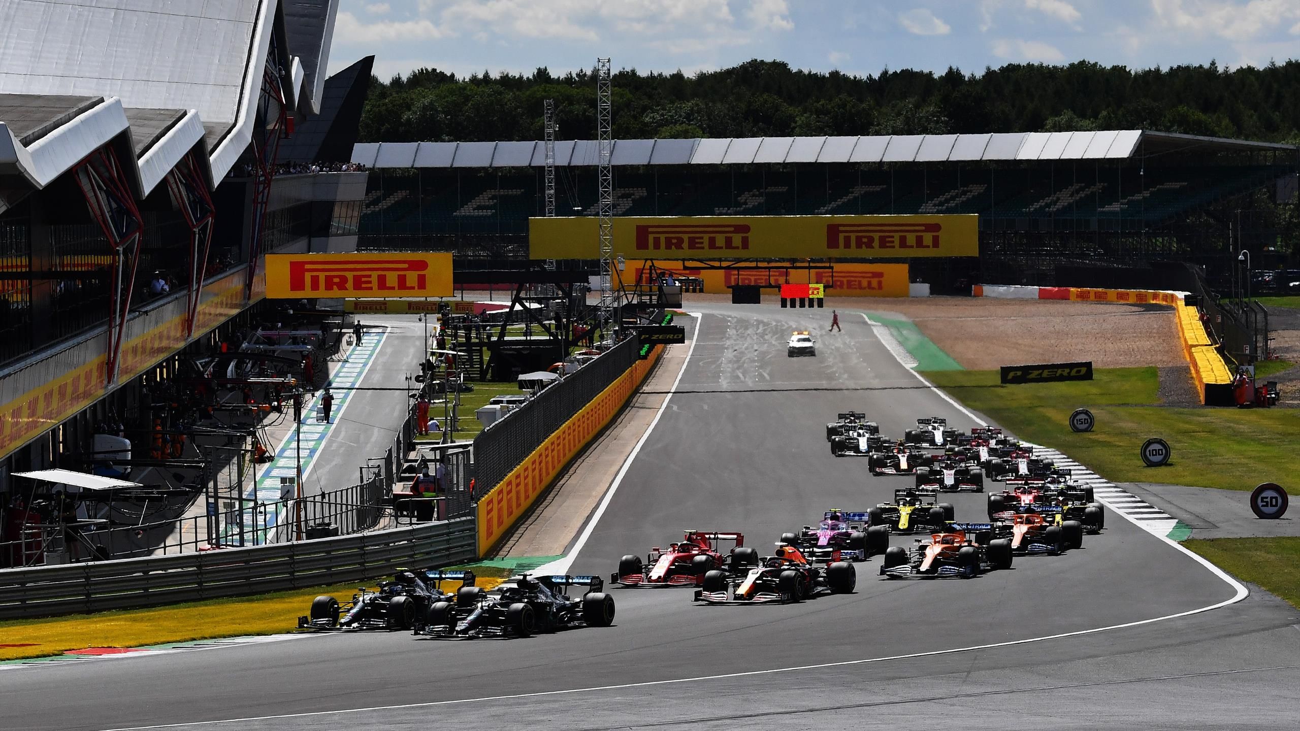 Silverstone to give away 10,000 free F1 and MotoGP tickets to NHS workers