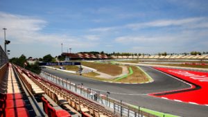 F1 drivers offer mixed reactions to Catalunya turn 10 changes