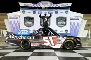 Kyle Busch wins Truck Series at Kansas speedway