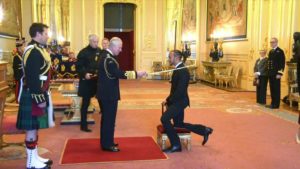 Lewis Hamilton receives knighthood despite championship loss