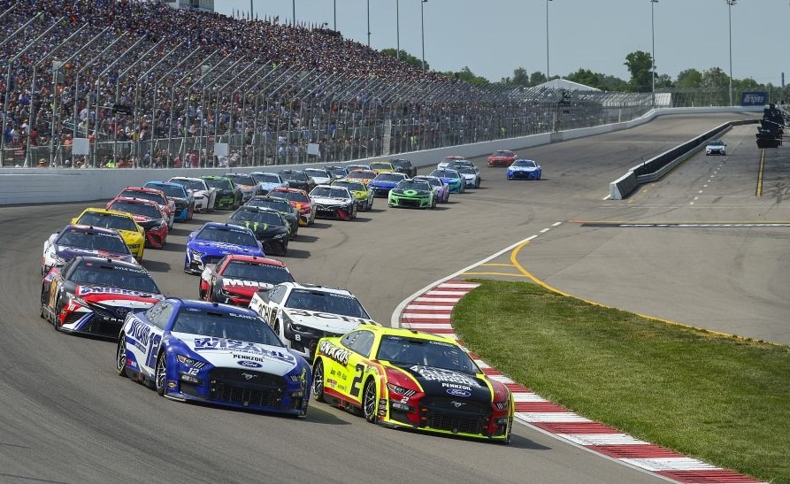 Ryan Blaney and Brad Keselowski receive penalties after WWTR inspection