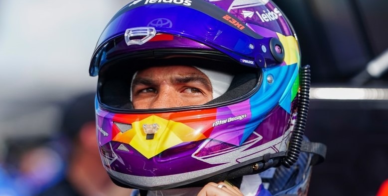 Bubba Wallace hits the wall during qualifying at Pocono