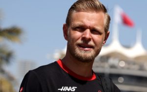 Kevin Magnussen celebrates new born daughter