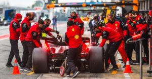 Former F1 driver claims Ferrari staff are working in fear