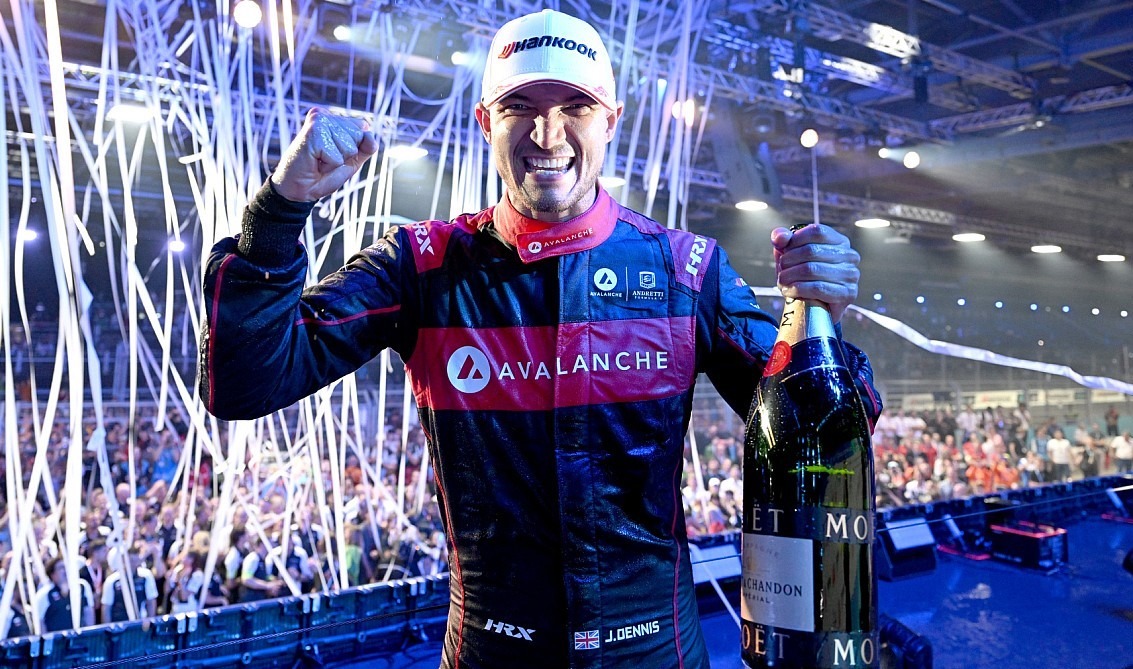 Jake Dennis secures 2023 Formula E title at London E-Prix