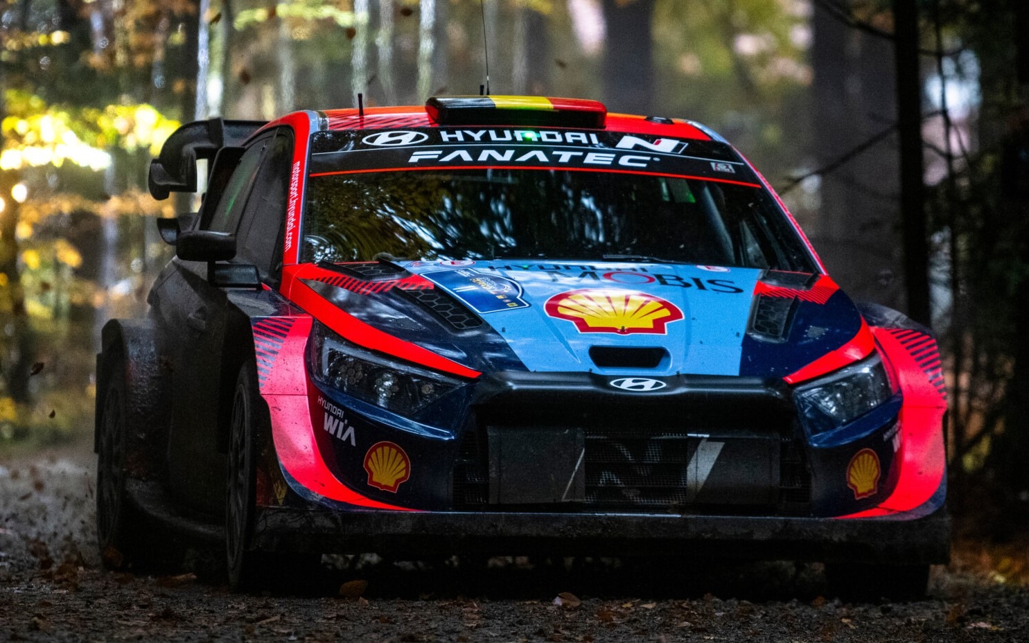 Neuville dominates Saturday stages at CER as Rovanpera closes in on title