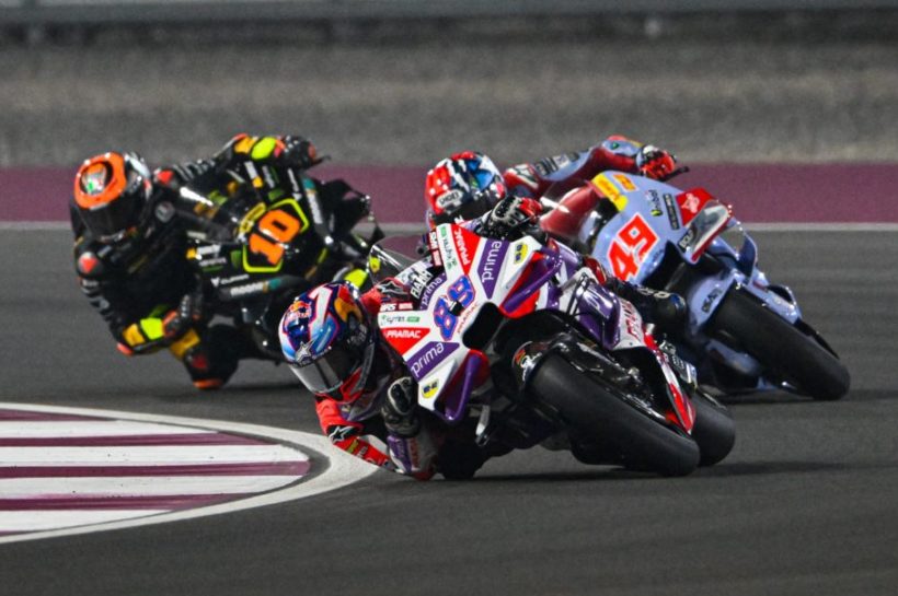 Martin cuts Bagnaia's lead by half after winning Qatar Sprint