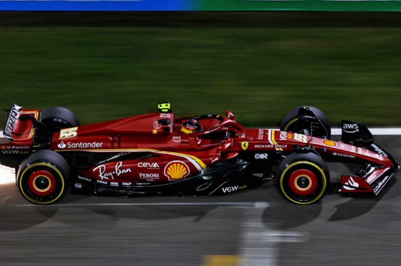 Carlos Sainz leads day 2 Bahrain preseason testing as Leclerc hits drain cover