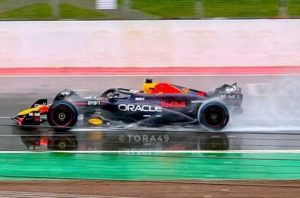 Red Bull's 2024 F1 car spotted making track debut ahead of team launch