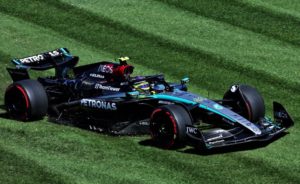 Mercedes setup experiment on Hamilton's car 'massively backfires'