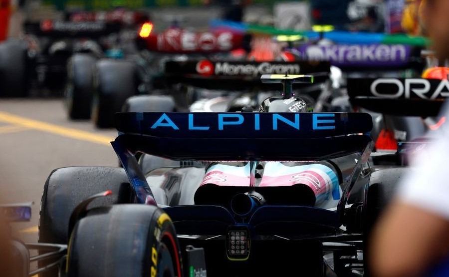 FIA introduces new pitlane rules to manage F1 traffic