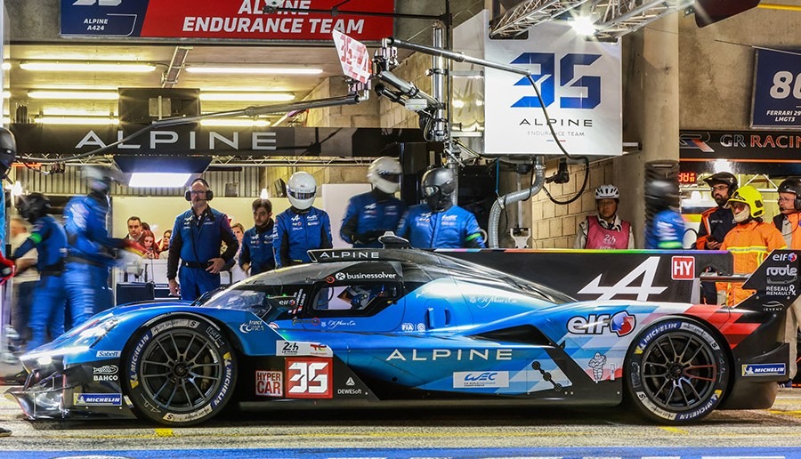 Alpine suffer a humiliating double DNF at 24 Hours of Le Mans