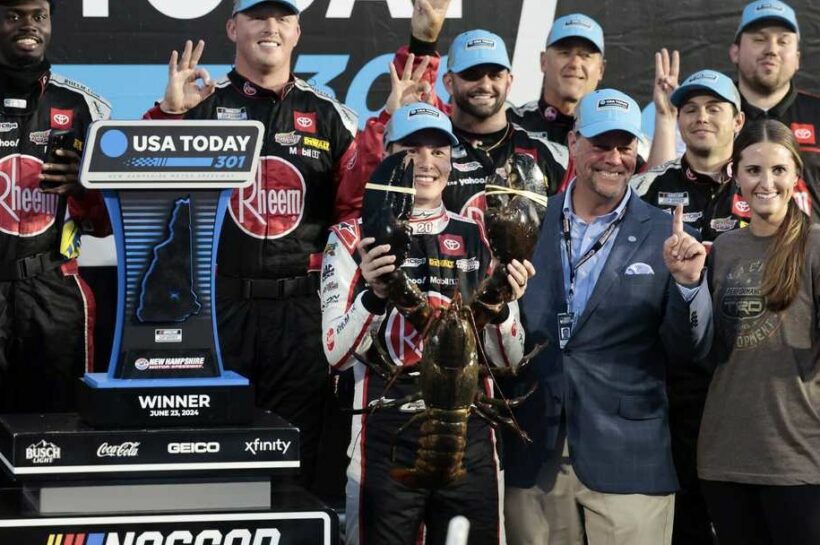 Christopher Bell wins in New Hampshire as NASCAR debuts new wet tires