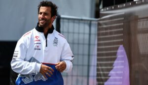 Jacques Villeneuve slams Daniel Ricciardo questioning his presence in F1