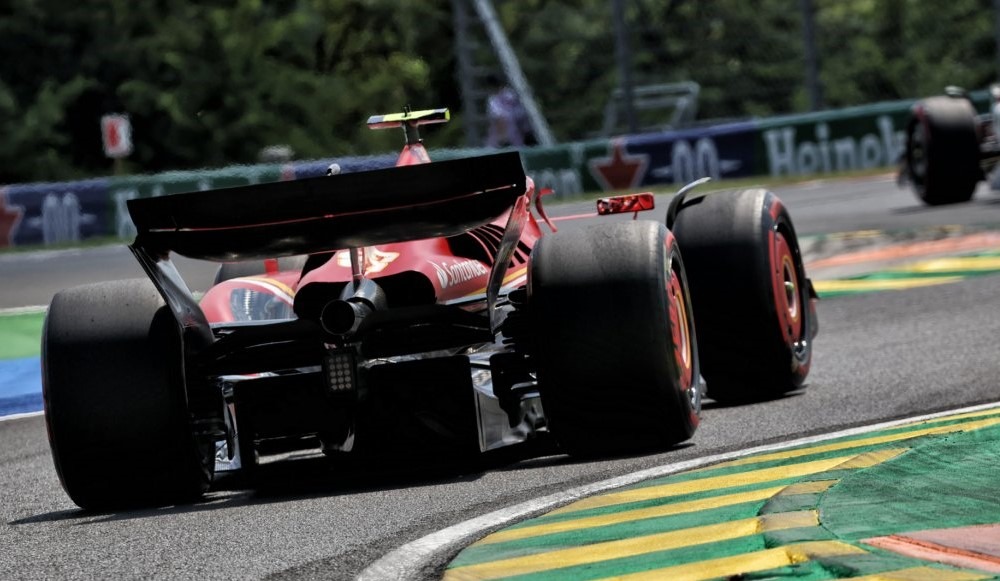 Carlos Sainz leads the charge in opening practice for Hungarian Grand Prix