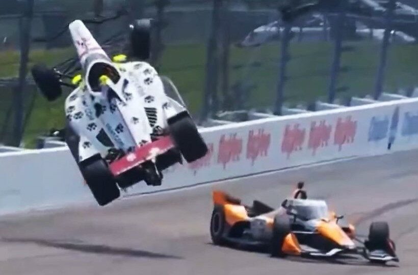 Sting Ray Robb involved in massive final-lap crash at Iowa Speedway