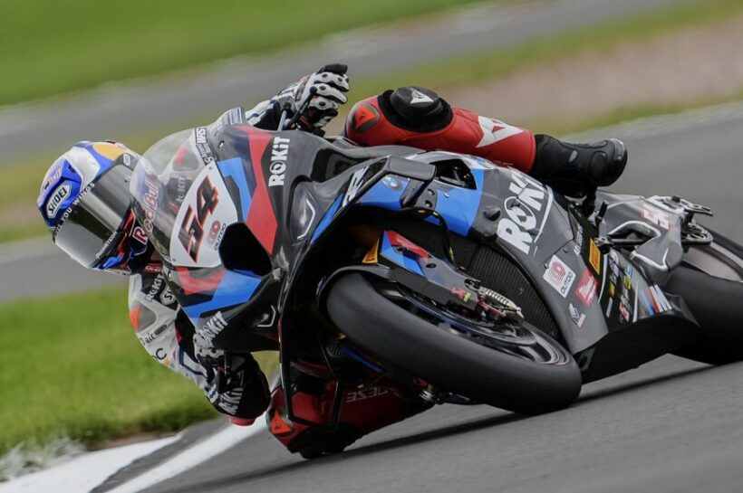 WorldSBK Donington Razgatlioglu tops FP1 ahead of Petrucci and Gerloff