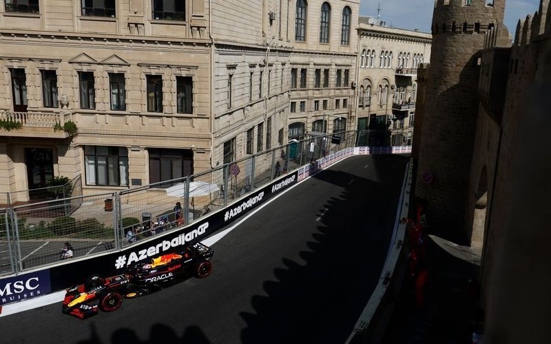 2024 Azerbaijan GP: Max Verstappen fastest in FP1 as Leclerc and Colapinto crash