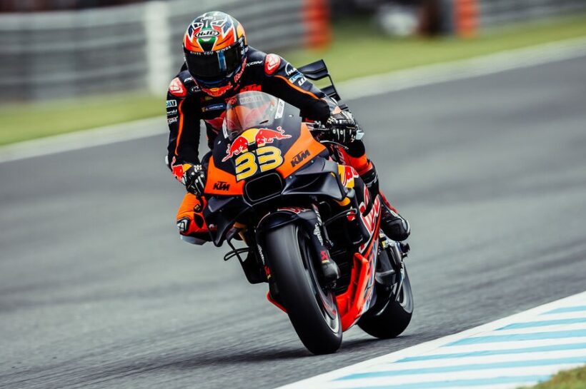 Brad Binder leads Marc Marquez in second practice for 2024 Japanese MotoGP