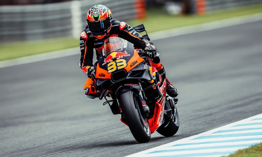 Brad Binder leads Marc Marquez in second practice for 2024 Japanese MotoGP