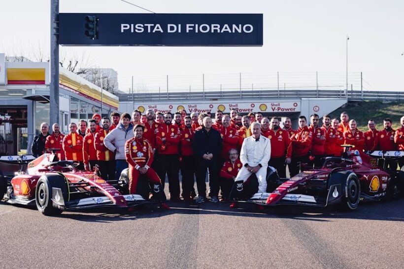 Carlos Sainz and father given special Ferrari farewell with F1 track outing at Fiorano