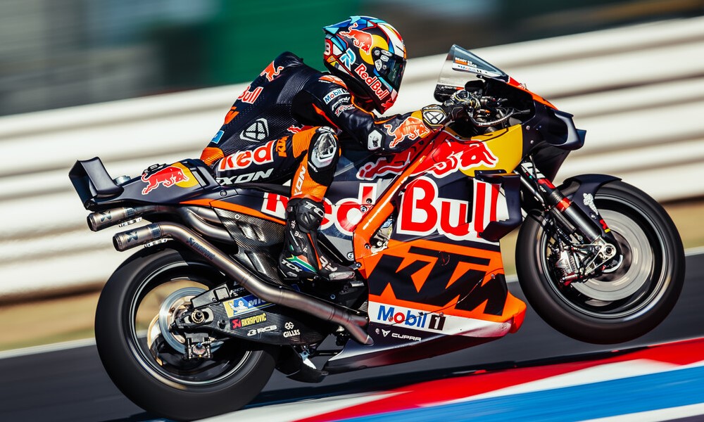 Lewis Hamilton in 'concrete talks' to save KTM MotoGP project