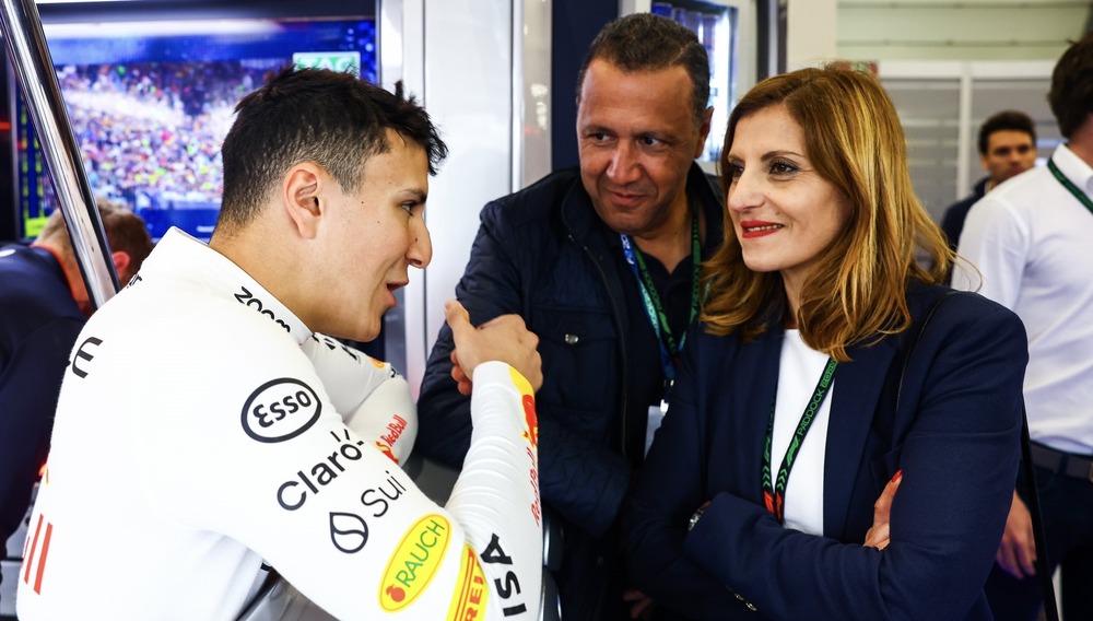 Isack Hadjar with his parents after Silverstone F2 feature race