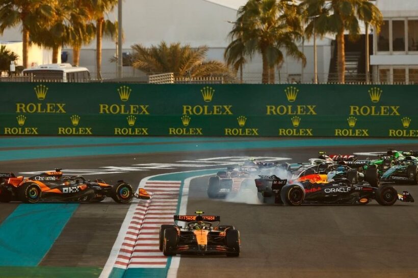 Verstappen's penalty after Piastri incident in Abu Dhabi puts him at risk of a race ban