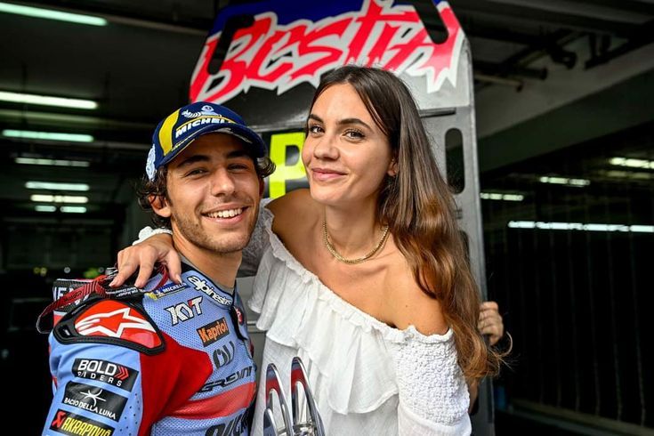 MotoGP Riders wives and girlfriends,MotoGP