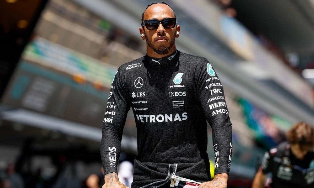 Ousted F1 team boss linked to Hamilton's MotoGP team bid