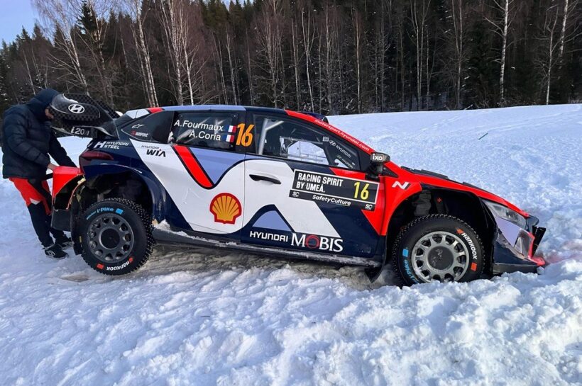 Fourmaux crashes Rally Sweden 2025