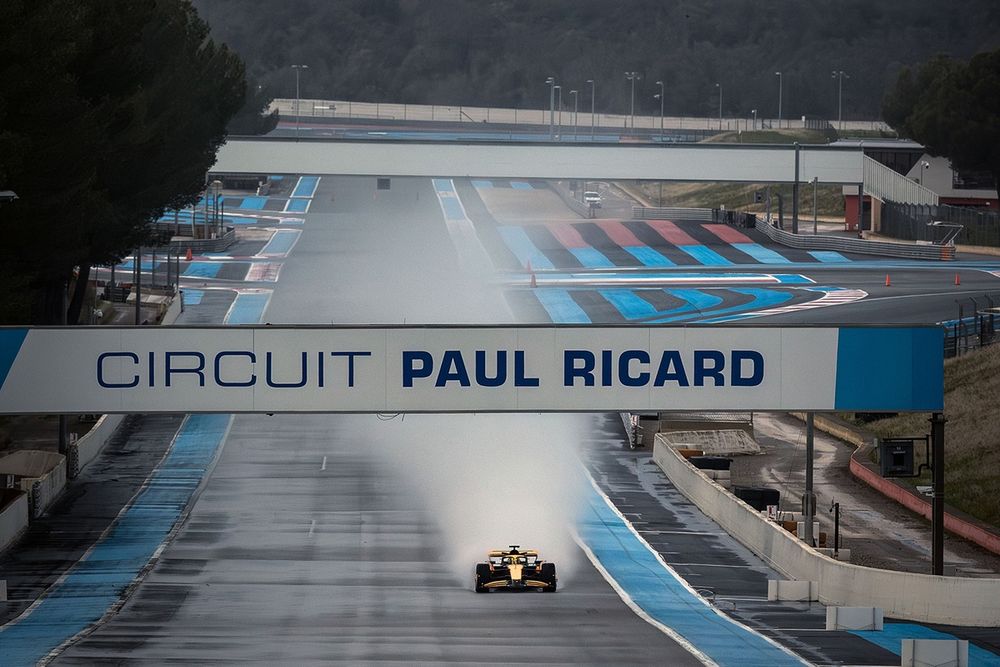 Pirelli 2026 F1 wet tyre test,Paul Ricard,McLaren