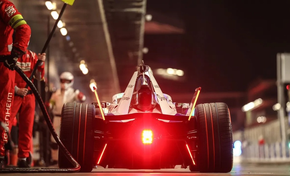 Oliver Rowland Nissan Jeddah E-Prix FP1 