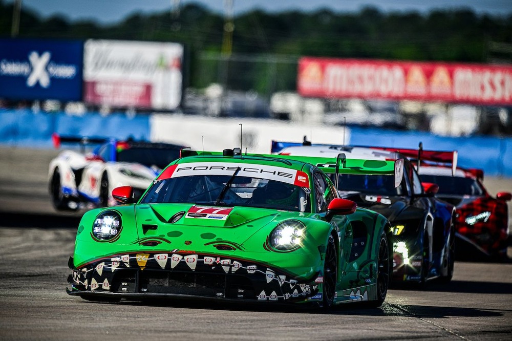 2025 Sebring 12 Hours,Porsche Penske,No. 7 Porsche 963,Inter Europol,AO Racing