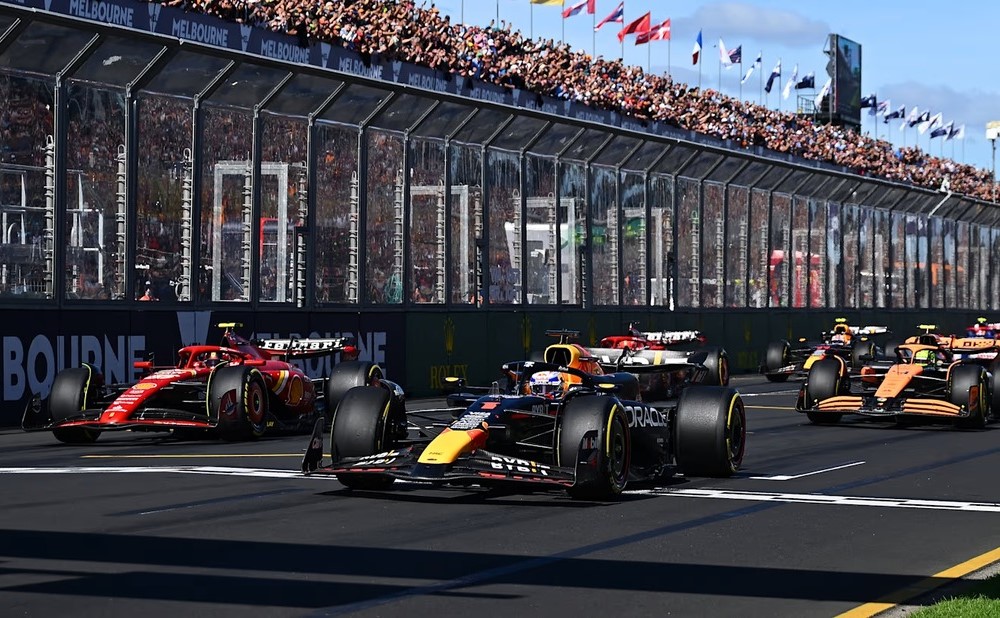 2025 F1 rule changes,technical regulations,mini-DRS,rookie driver