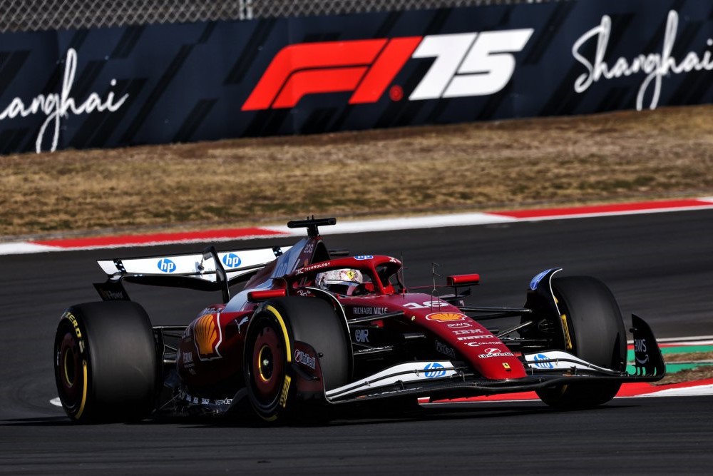 Chinese Grand Prix,Friday practice,Lando Norris,Charles Leclerc,2025 F1