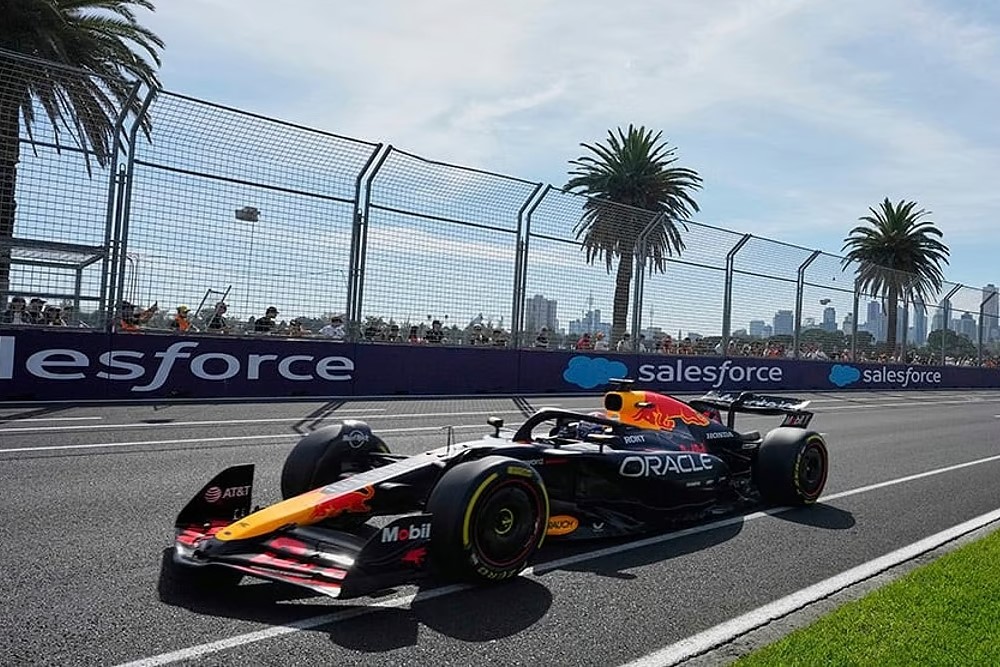 Australian Grand Prix pole,McLaren front-row lockout,Lando Norris,Oscar Piastri