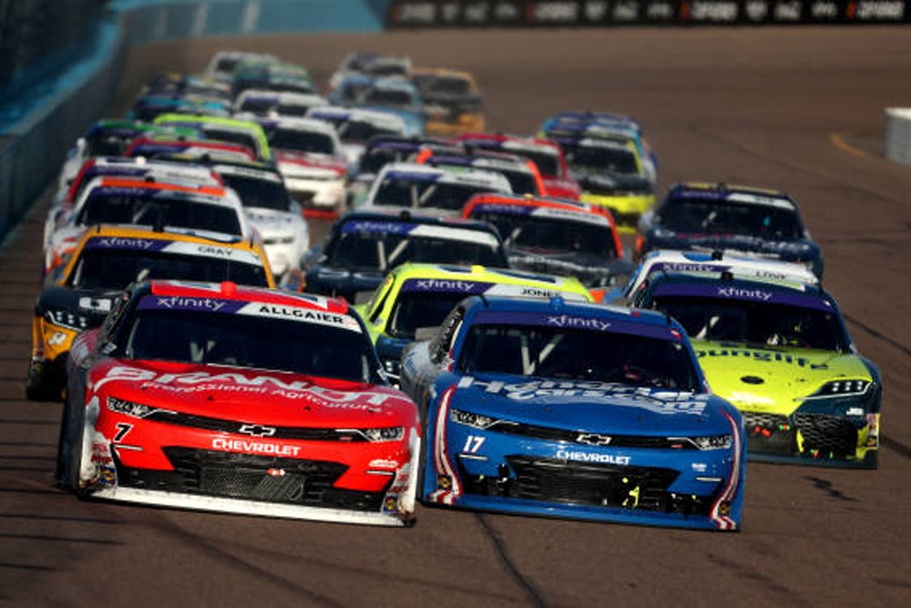 Phoenix Xfinity Race,GOVX 200,Aric Almirola,NASCAR