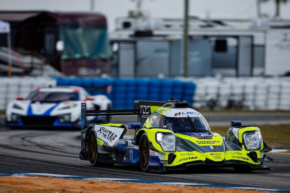 Sebring 12 Hours pole position,2025 IMSA,Dries Vanthoor,BMW M Team RLL